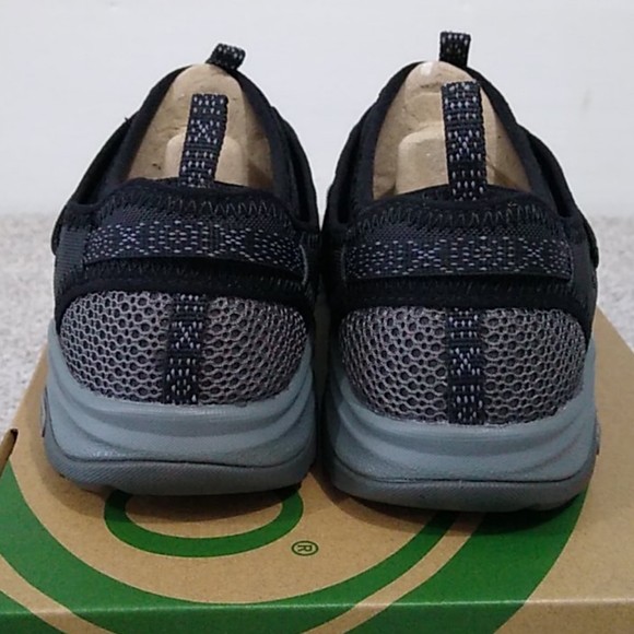 Chaco Outcross Evo 1 Hiking Shoe - Picture 5 of 9